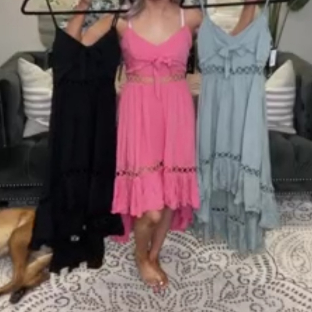 Pinkish coral colored High Low Dress w/adjustable straps Size Small!